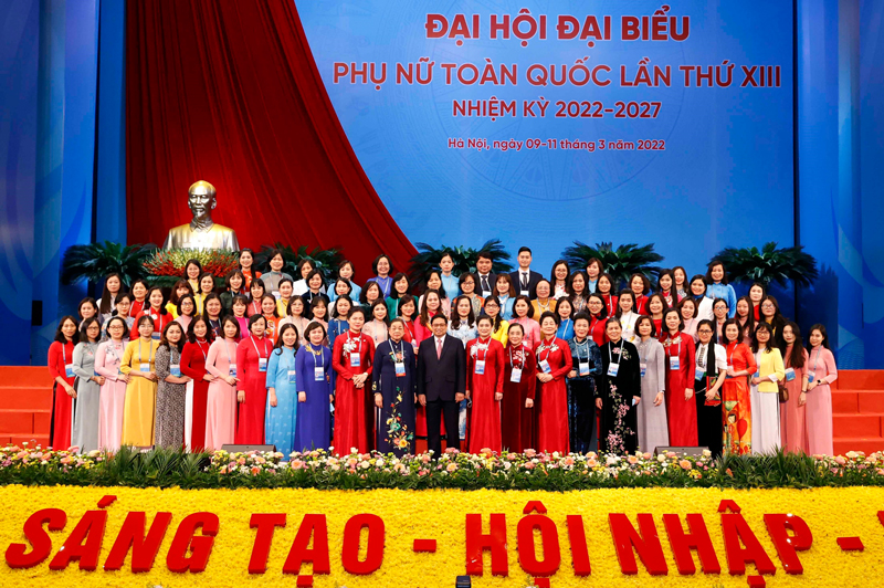 Thủ tướng Phạm Minh Chính cùng các đại biểu